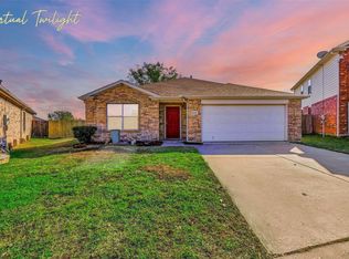 8445 Asheville Ln, Fort Worth, TX 76123