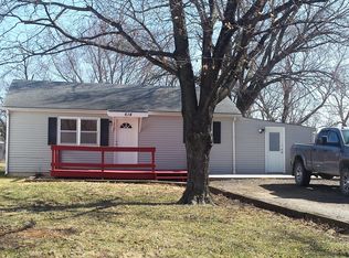 614 Main St, Maple Hill, KS 66507