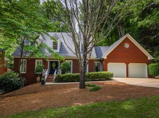 2725 Lakewind Ct, Alpharetta, GA 30005