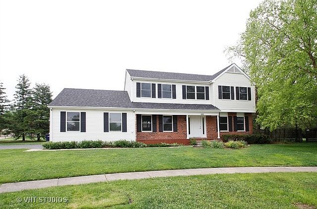 1st image of 593 Peachtree Ln