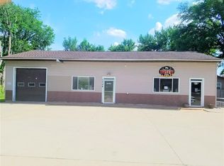 1708 Newell St, Evansdale, IA