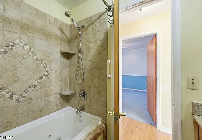 15 Delbarton Ct — Photo 33
