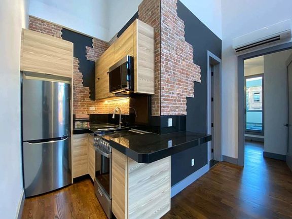 2nd image of 168 Stuyvesant Ave #2F