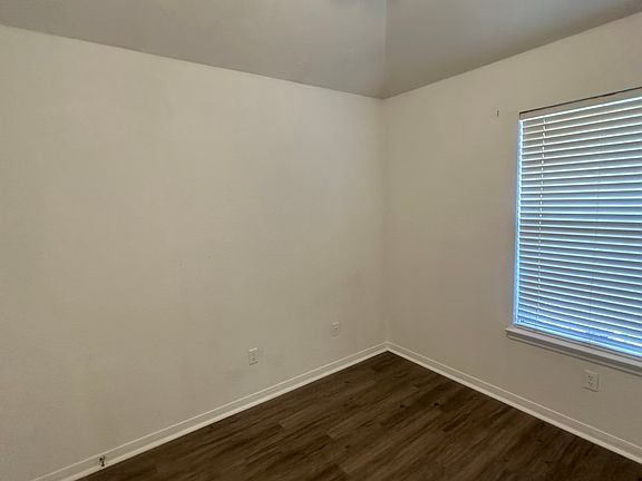 5th image of 1517 Chardonnay Dr