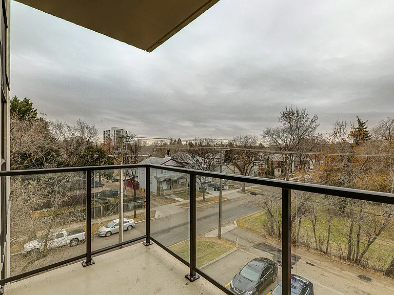 10405 Saskatchewan Dr NW — Photo 3