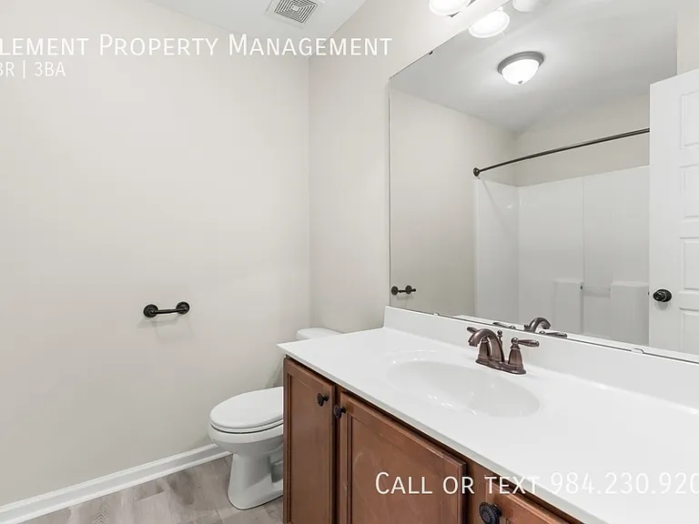 240 Quailwood Dr — Photo 30