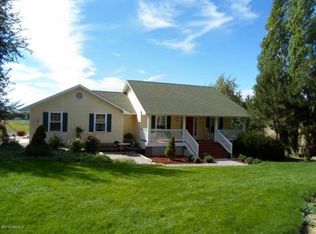 210 Nagler Rd, Selah, WA 98942