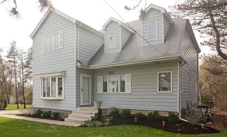 1st image of 2281 Brockway St