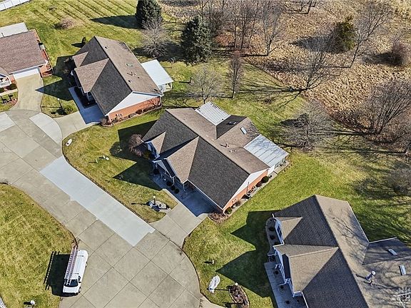 4th image of 1398 Elizabeth Ct