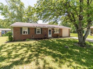 1915 S Pleasant Ct, Yorktown, IN 47396