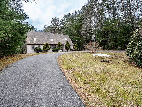 2nd image of 192 Sandy Valley Road