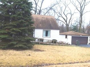 16476 Hillcrest Dr, Markham, IL 60428