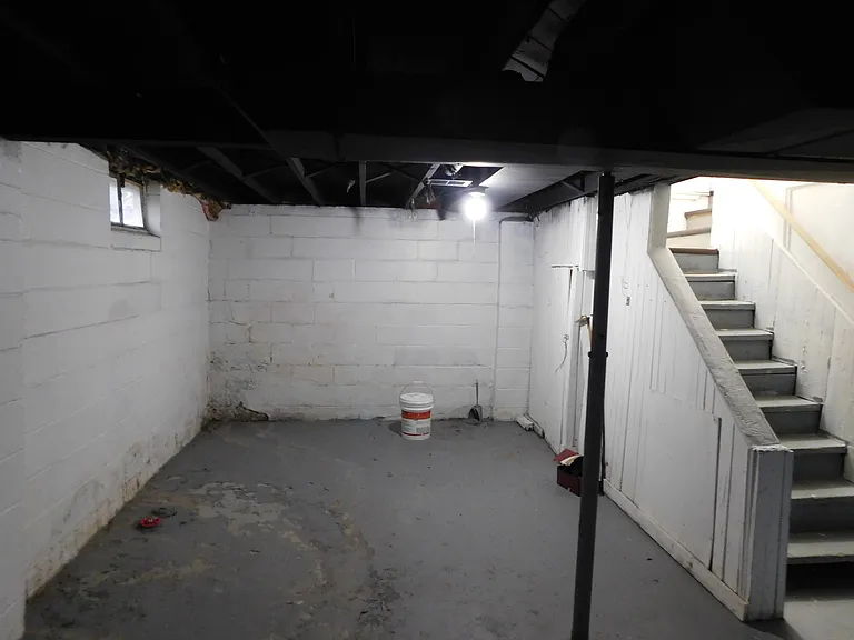 6490 Stahelin Ave — Photo 25