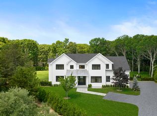 9 Cedar Field Ct, Southampton, NY 11968