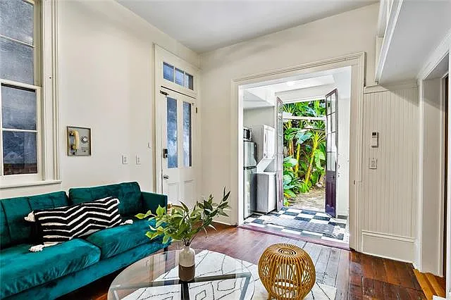 936 Esplanade Ave #101 — Photo 1