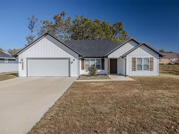 2068 Emmy Ave, Lebanon, MO 65536