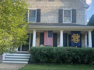 405 Spruce Ave, Lake Forest, IL 60045