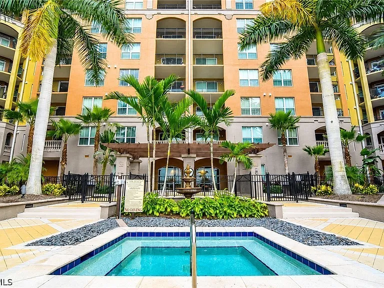 2825 Palm Beach Blvd #218 — Photo 15