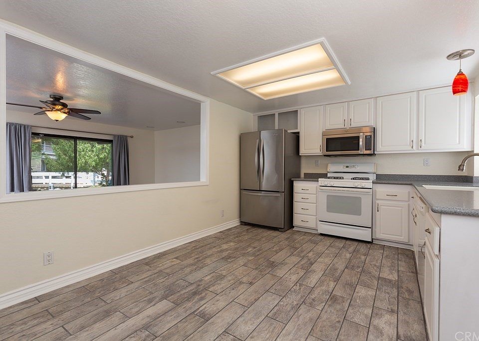1st image of 290 S Seneca Cir #53