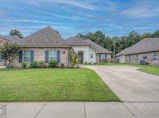 109 Caiden Dr, Benton, LA 71006