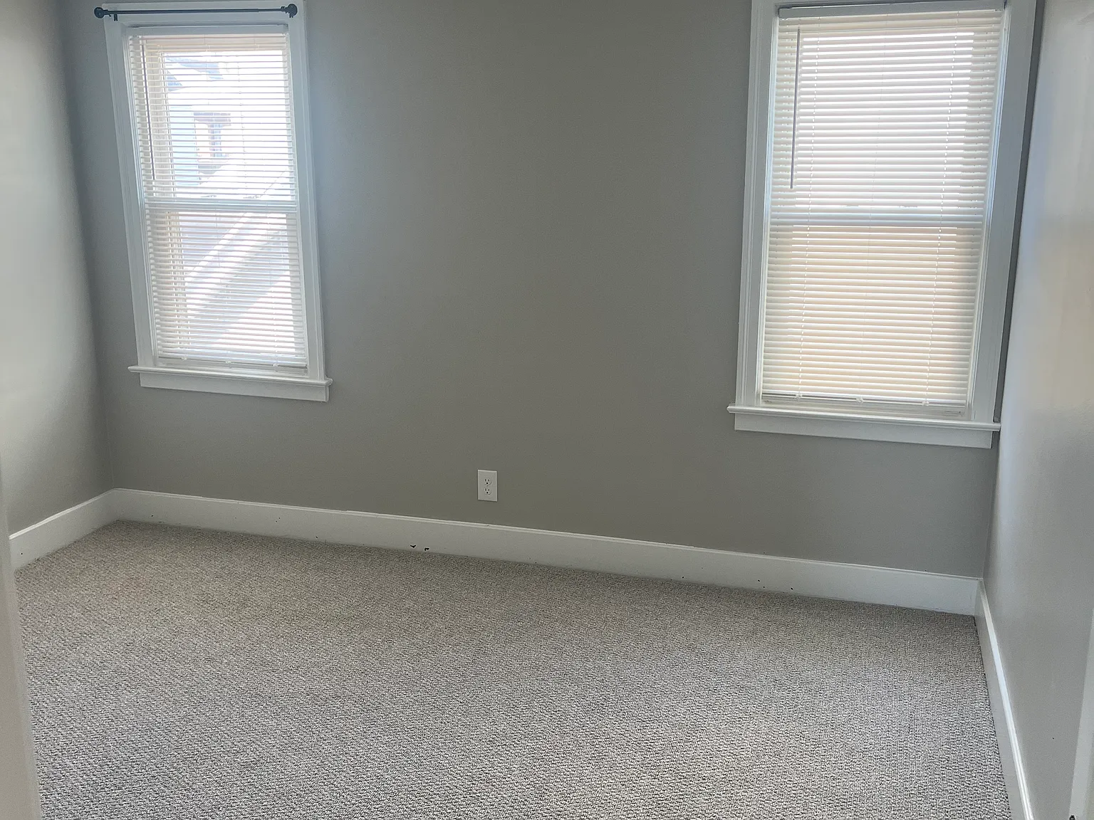 1625 Walnut Ave — Photo 4