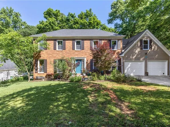 3051 Deanna Way, Lawrenceville, GA 30044