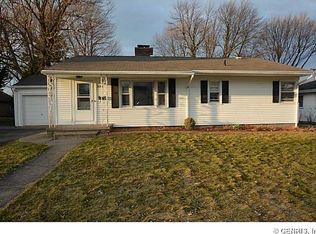 550 Laurelton Rd, Rochester, NY 14609