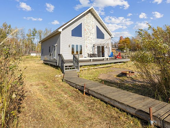 3rd image of 44110 Nature Ave