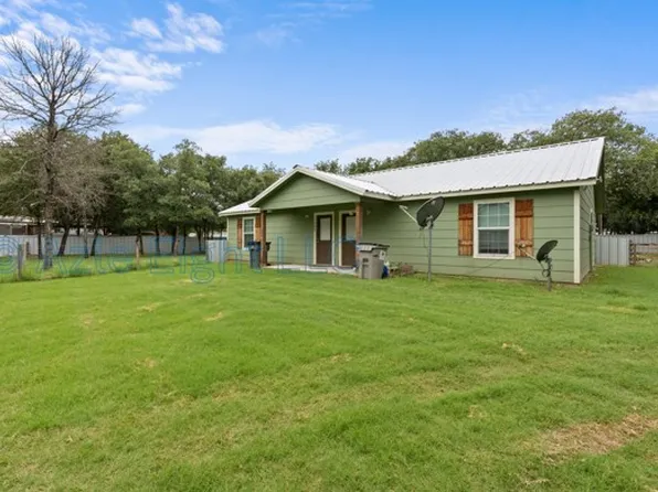 151 Jody Ln, Azle, TX 76020