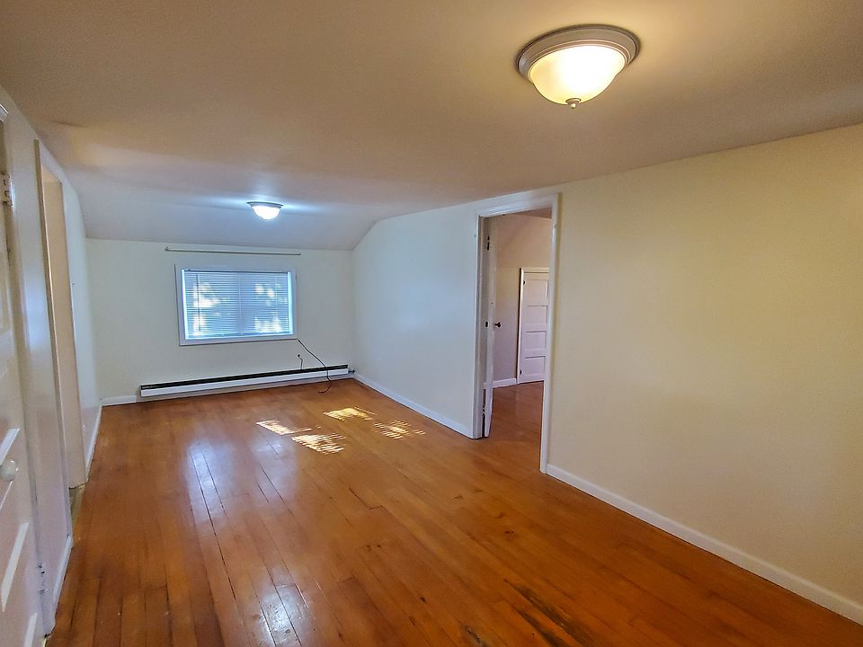 1st image of 2403 Sunset Ave #2