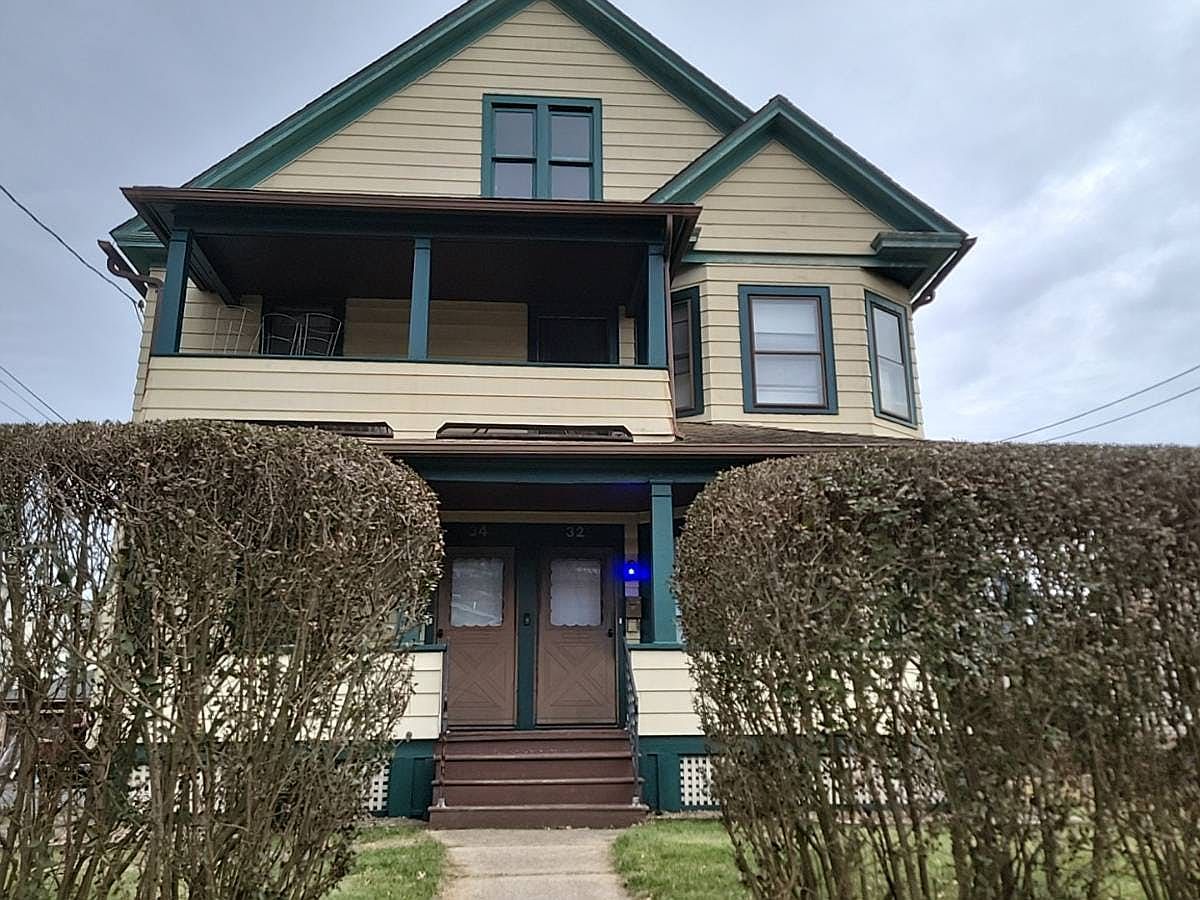 3234 Harrison St, Bristol, CT 06010 Zillow