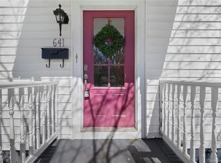 641 Ideal Way, Charlotte, NC 28203