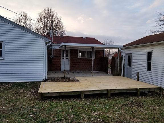 2nd image of 3640 Olympia Cir