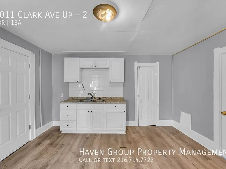 5011 Clark Ave #UP-2 — Photo 14