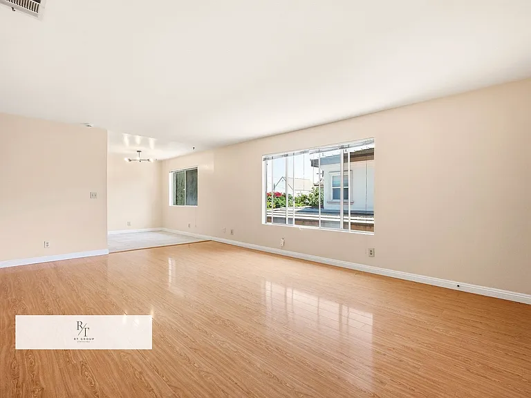 5934 1/2 Alessandro Ave — Photo 11