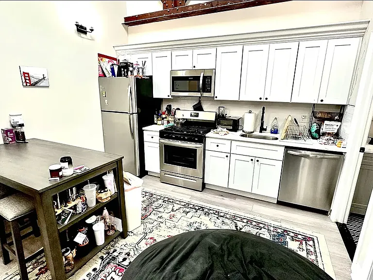 344 Conarroe St #3 — Photo 1