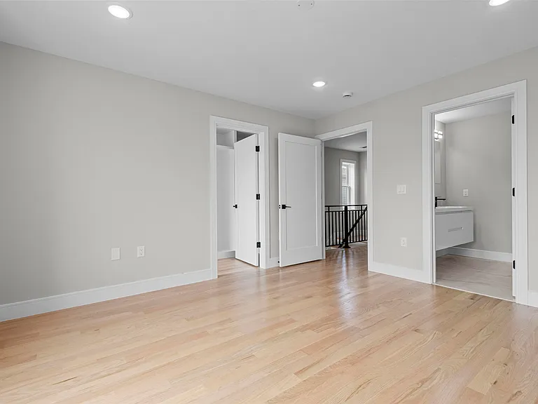 403A Maple St #A — Photo 16