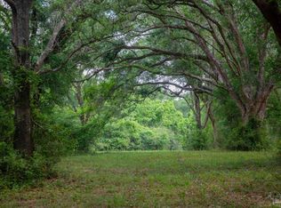 Blue Jay Way, Pensacola, FL 32534