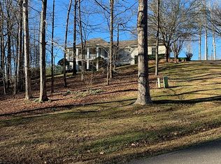 251 Sagamore Cir, Columbus, MS 39705