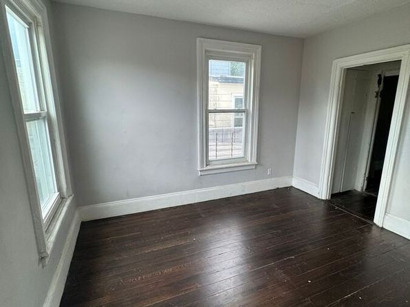 125 W Sidney Ave #5
