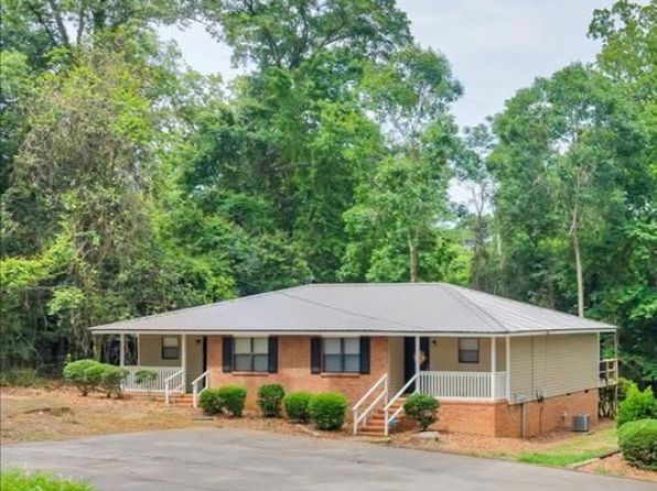 106 Vivien Way APT B