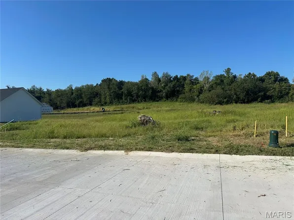 53 Lakeway Dr, Labadie, MO 63055