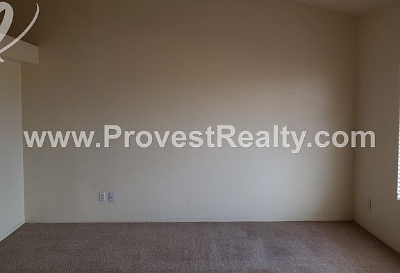 4th image of 13595 Avenal St