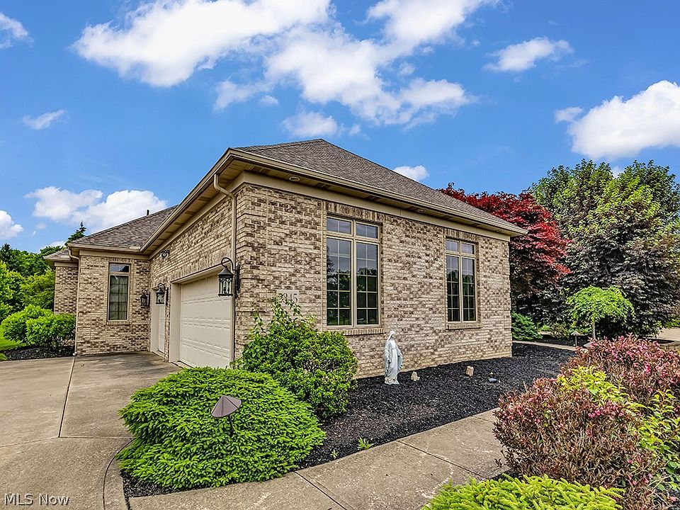 2345 Rivers Edge Dr, Willoughby, OH 44094 Zillow