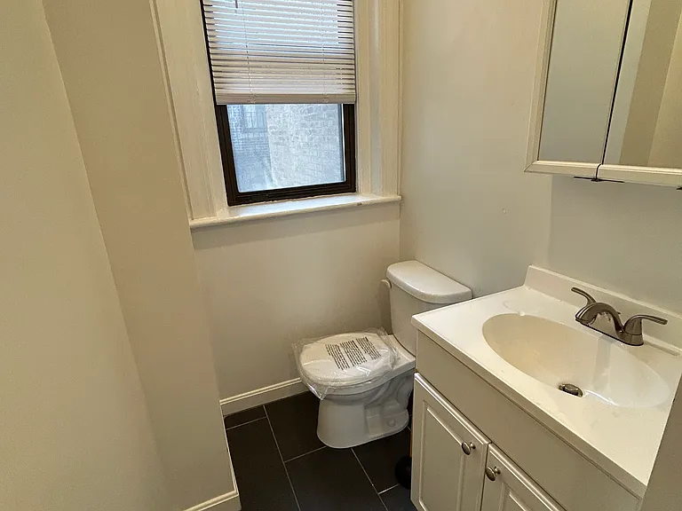 21 Peterborough St #17 — Photo 15