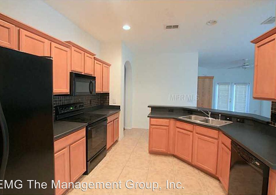 1st image of 10039 Autumn Creek Ln