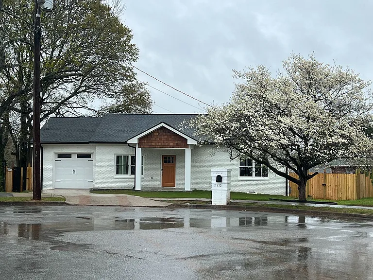 2952 Holland Ct — Photo 10