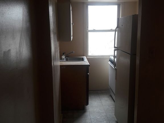 3rd image of 144 Pennington Avenue # Fl 3rd