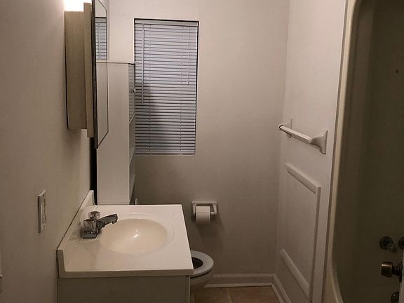 Upstairs Full Bath