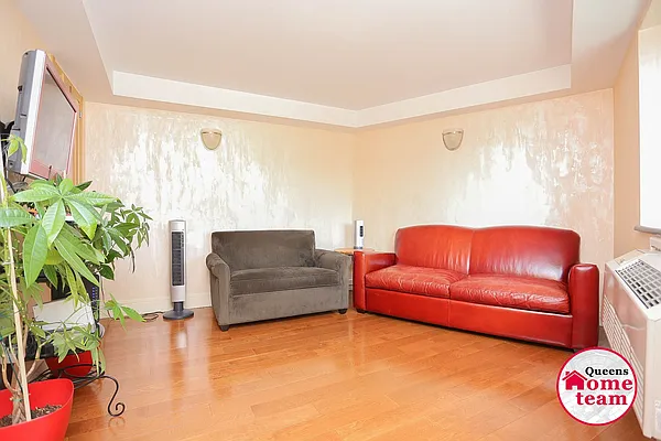 Sold by Keller Williams Realty Landmark II | media 6